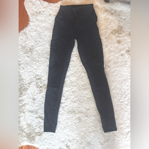 ALO Yoga Pants - Alo leggings